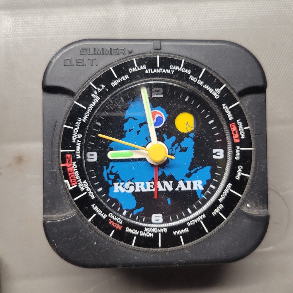 World Time Quartz Alarm Clock Brio Technology 24 Time Zones Korean Air Battery